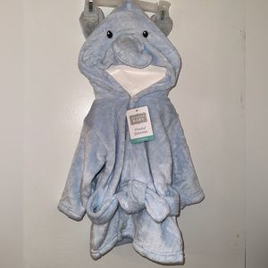 NWT Plush Elephant Bathrobe. 0-9 months. Hudson Baby brand.